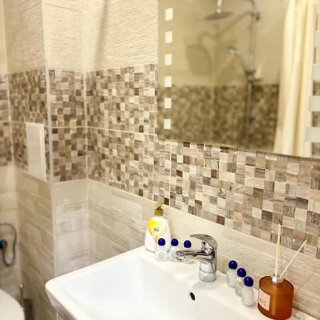 Sweet Tiny House-central * 瓦爾納