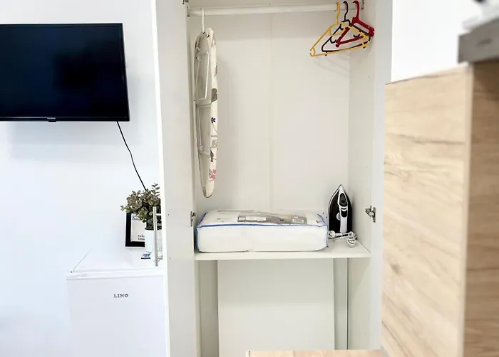 Sweet Tiny House-central アパート ヴァルナ